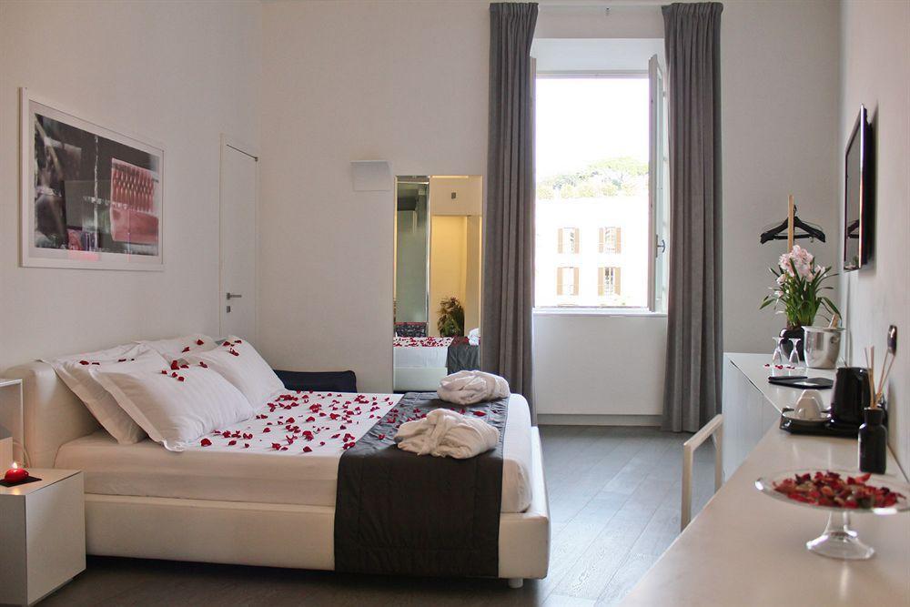 רומא Piazza Di Spagna Suites מראה חיצוני תמונה